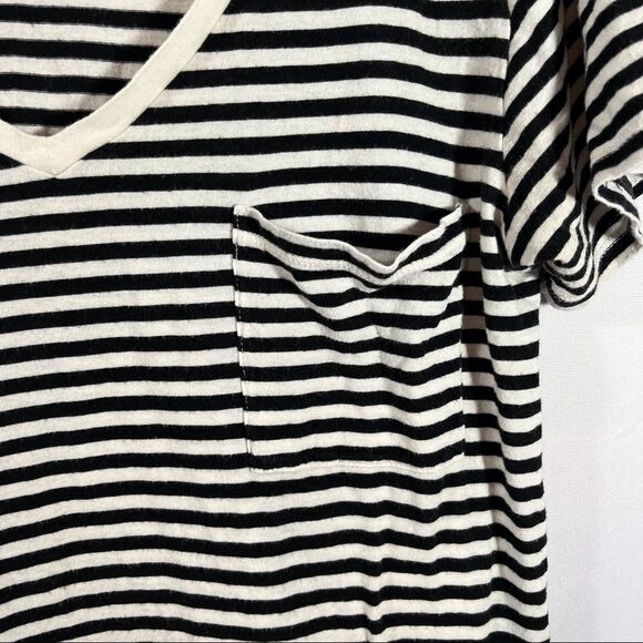 Abercrombie and Fitch Short Sleeve Striped T Shirt - Picture 7 of 10